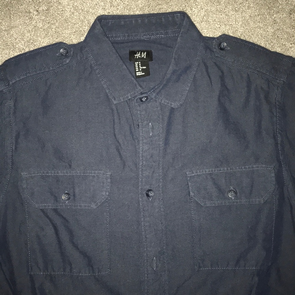 H&M button down - Picture 2 of 2